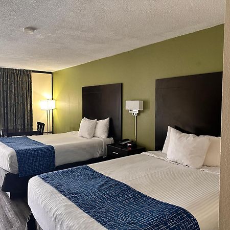 Travelodge By Wyndham Clarksville Ngoại thất bức ảnh