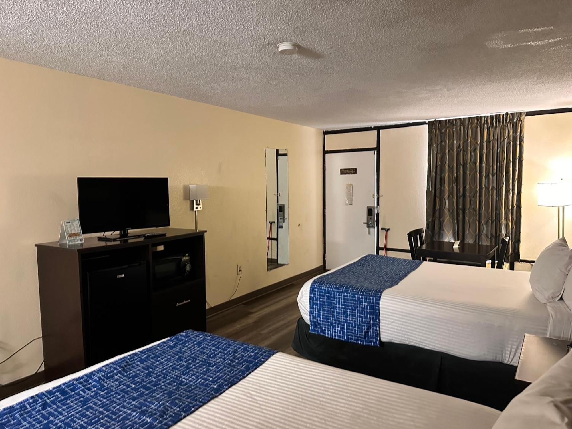 Travelodge By Wyndham Clarksville Ngoại thất bức ảnh