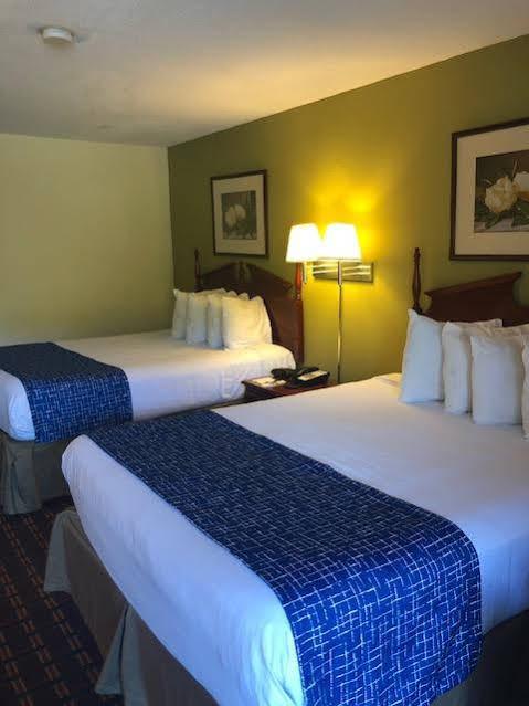 Travelodge By Wyndham Clarksville Ngoại thất bức ảnh